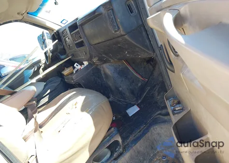 2013 Chevrolet Express 2500 Work Van z USA, uszkodzony, nr VIN 1GCWGFBA5D1142505